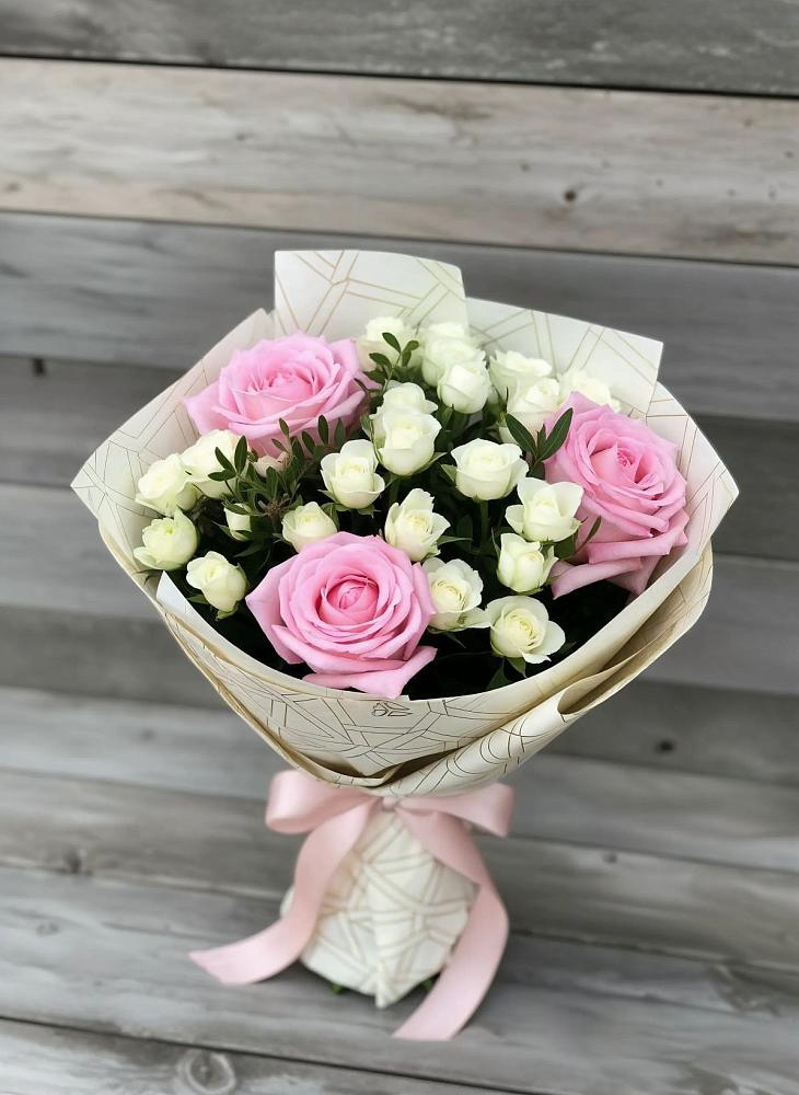 Букет цветов из: Розы в Мельчевке