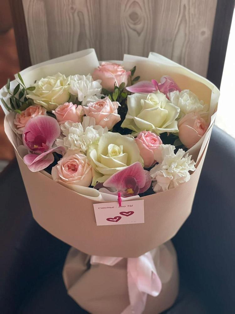 Букет цветов из: Орхидеи, Розы и Гвоздики в Мельчевке