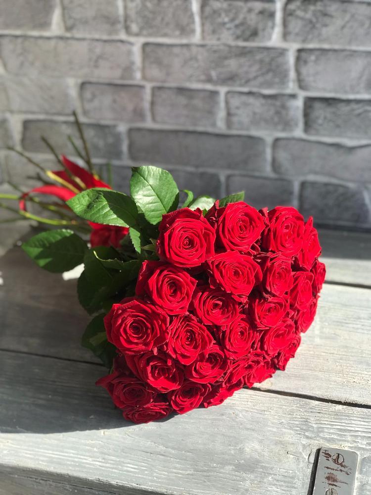 Букет Красные розы Фридом в Мельчевке