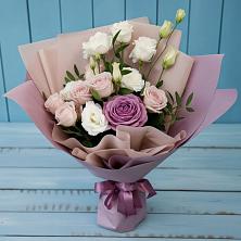 Букет цветов из:  Розы и Лизиантусы в Мельчевке