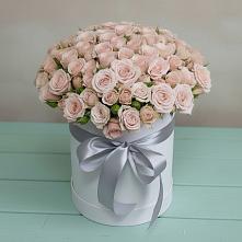 Цветочная композиция из Розы в шляпной коробке в Мельчевке