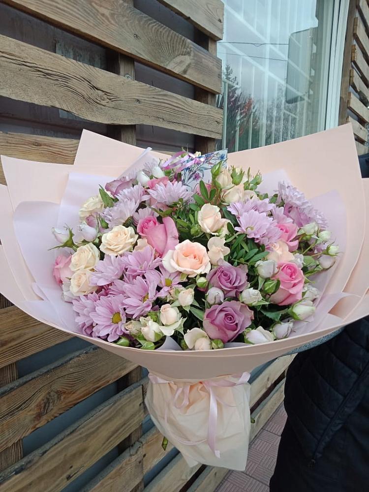 Букет цветов из: Розы и Хризантемы в Мельчевке