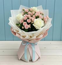 Букет цветов из:  Розы #REPLACE_PRED# Мельчевке