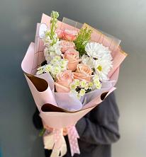 Букет цветов из:  Хризантемы и Розы в Мельчевке