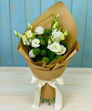 Букет цветов из:  Хризантемы и Лизиантусы в Мельчевке