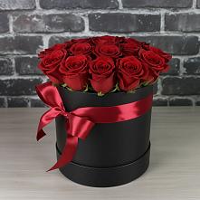 Цветочная композиция из Розы в шляпной коробке в Мельчевке