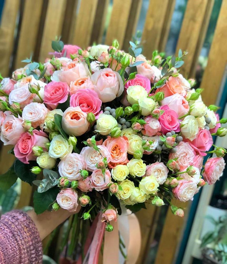 Букет цветов из: Розы в Мельчевке