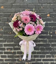 Букет цветов из:  Герберы и Хризантемы #REPLACE_PRED# Мельчевке