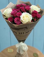 Букет цветов из:  Розы #REPLACE_PRED# Мельчевке