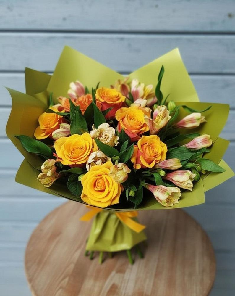 Букет цветов из: Альстромерии и Розы в Мельчевке