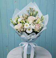 Букет цветов из:  Розы и Лизиантусы в Мельчевке