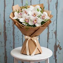 Букет цветов из:  Орхидеи и Розы в Мельчевке